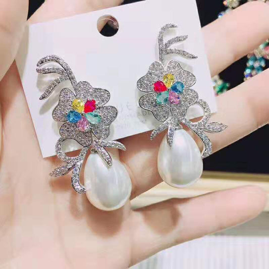 Teardrop Big Pearl Earring