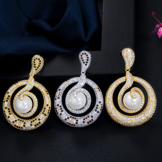 Mother of pearl Earring