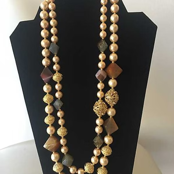 Kevita Beaded Necklace - Fashion Story