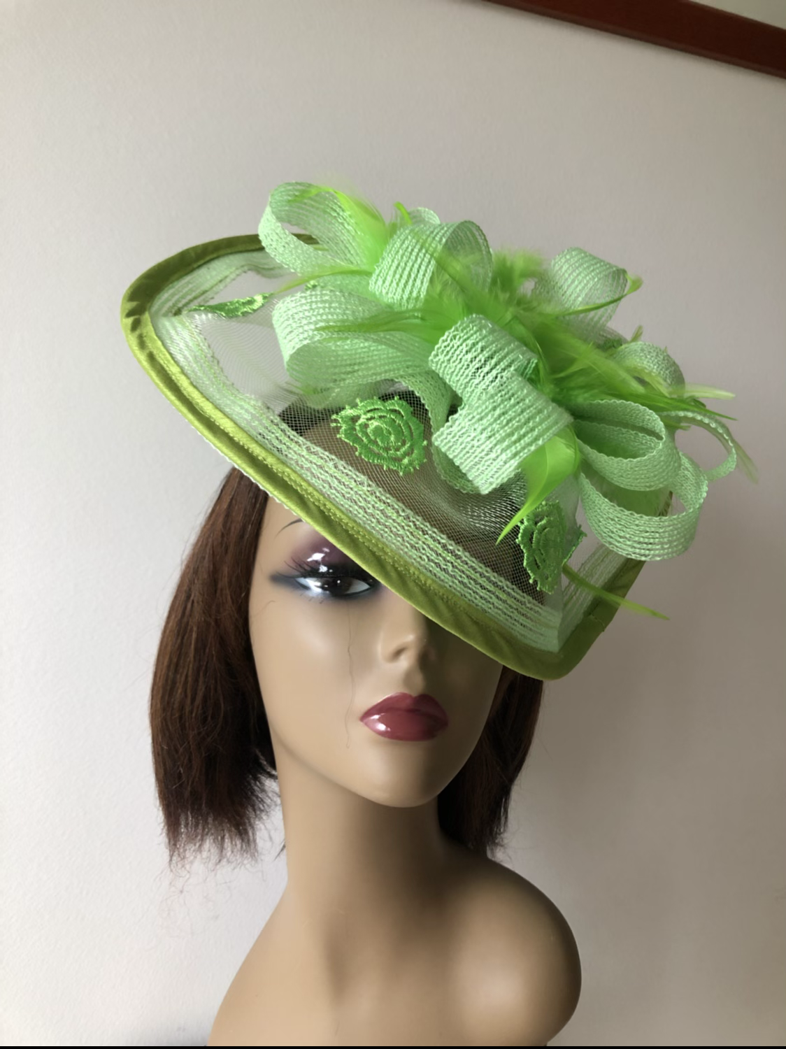 Elegant Handmade Fascinator hat