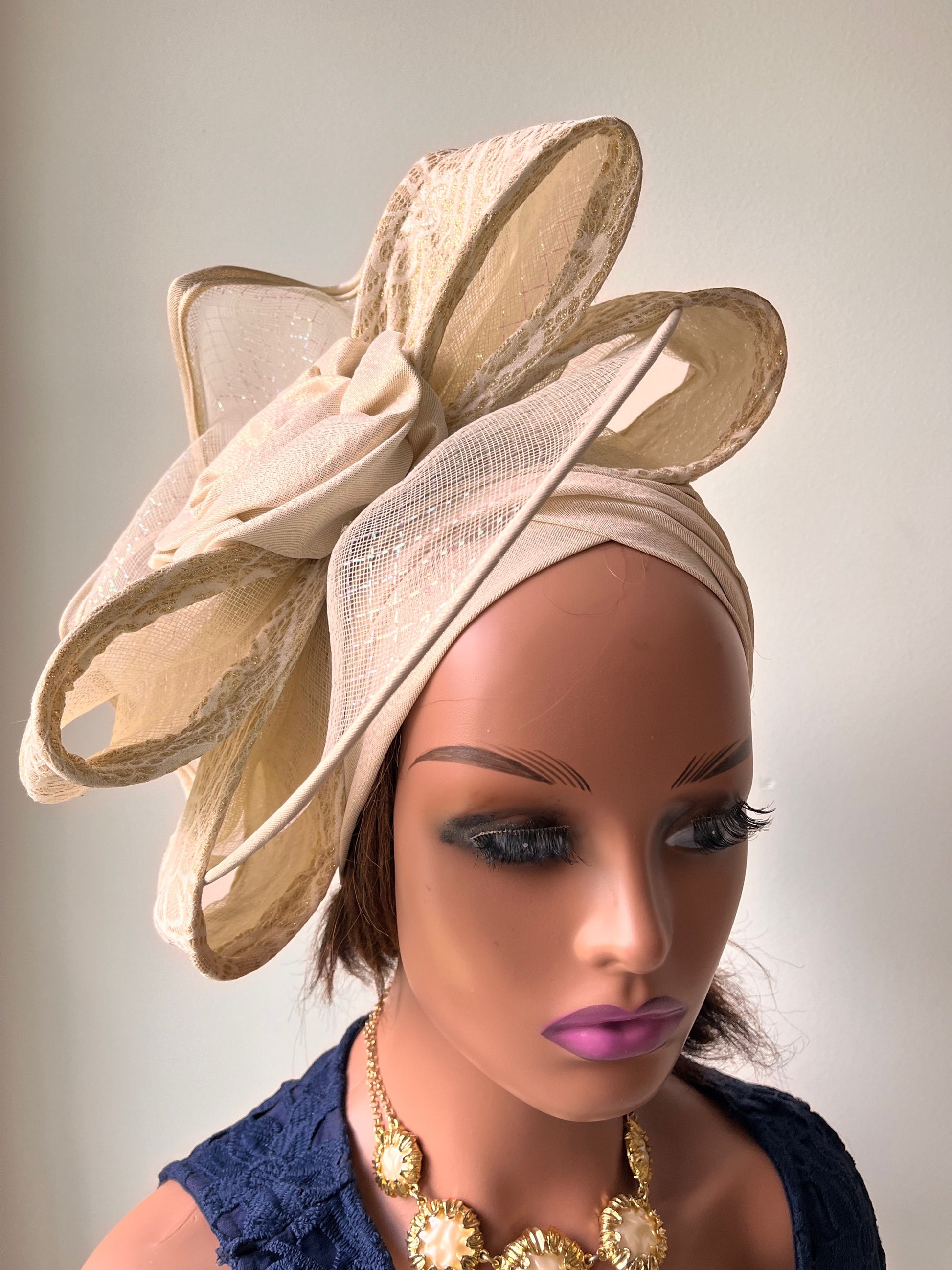 Champagne Bow fascinator Turban