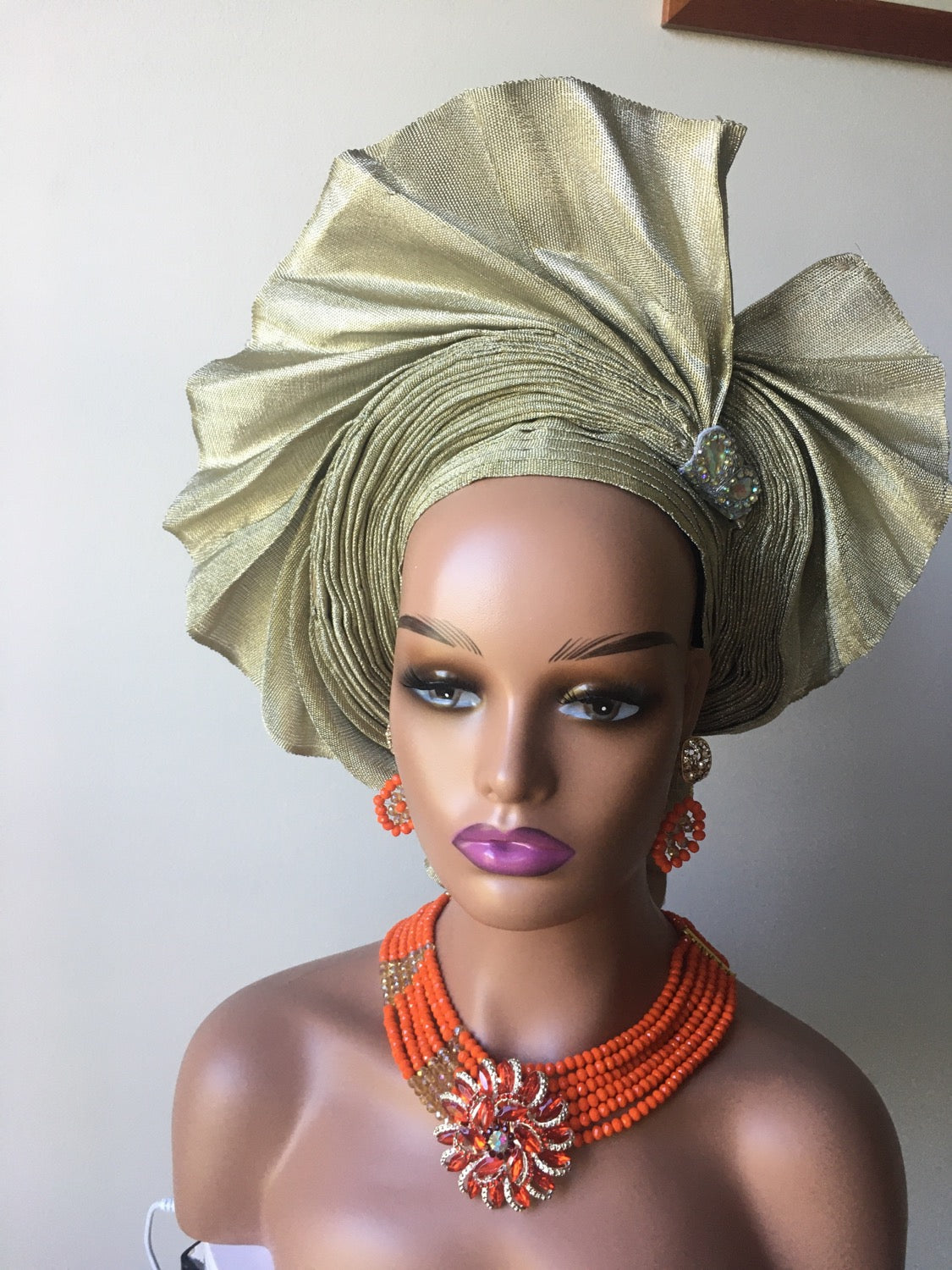 Bola African Auto Gele