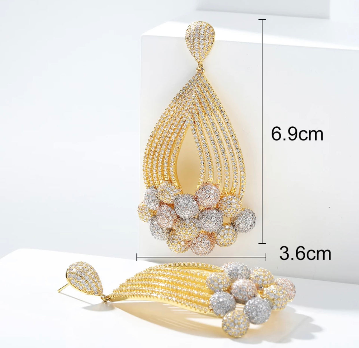 Blossom’s Chandelier