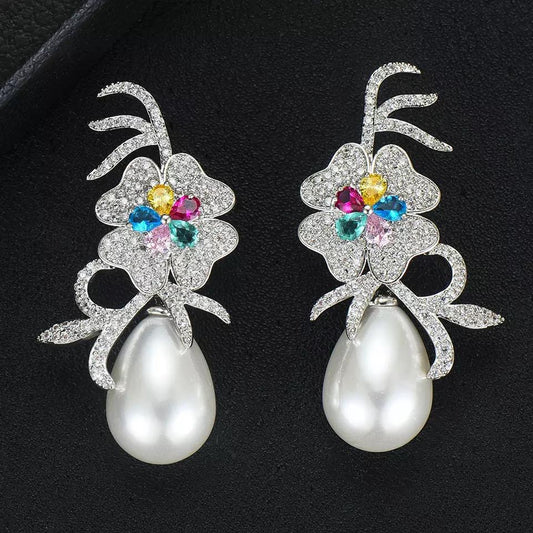 Teardrop Big Pearl Earring