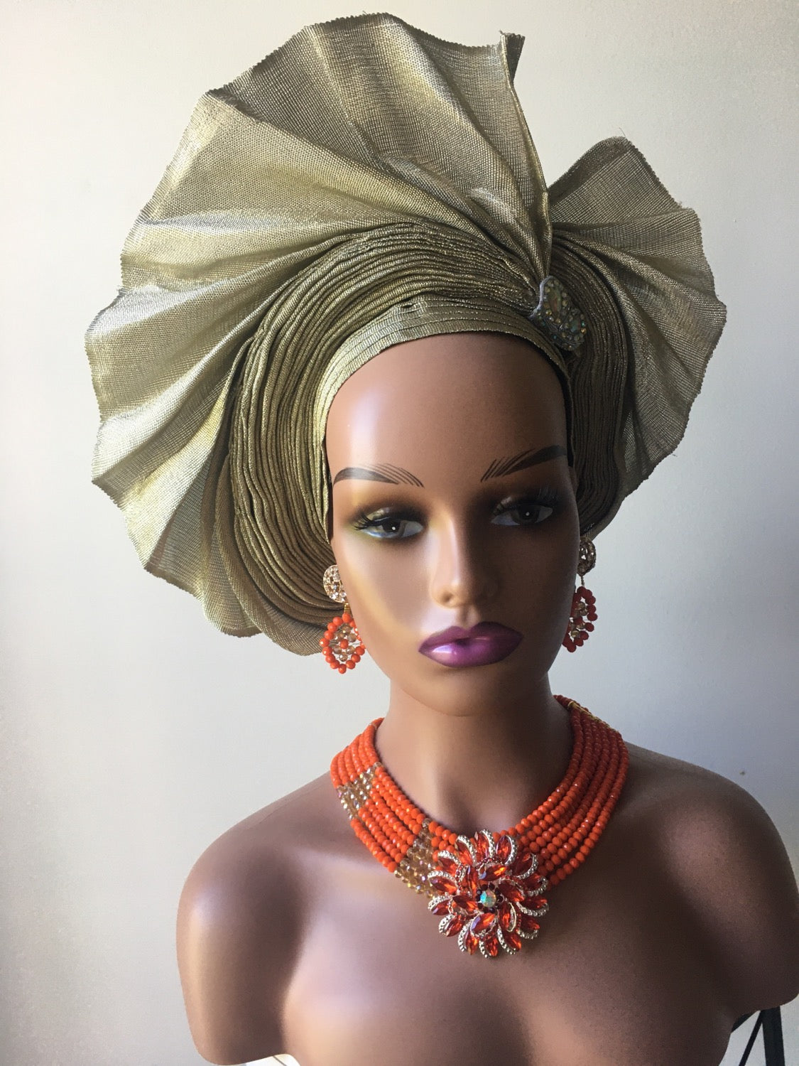 Bola African Auto Gele