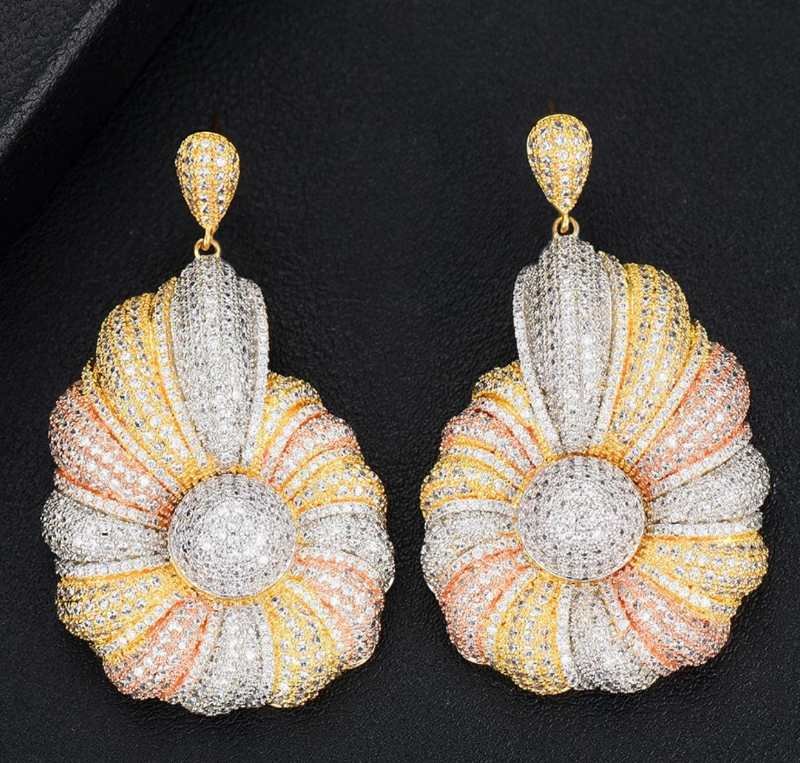 Cecile Geometric Shell Drop Earring