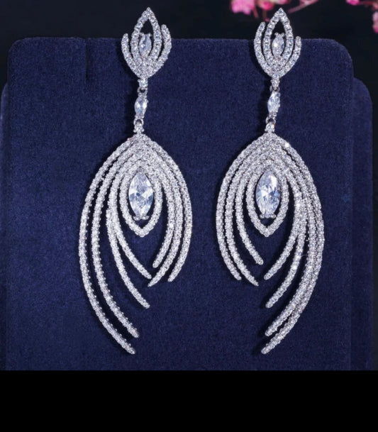 Silver chandelier Earrings