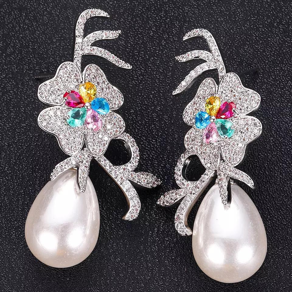 Teardrop Big Pearl Earring