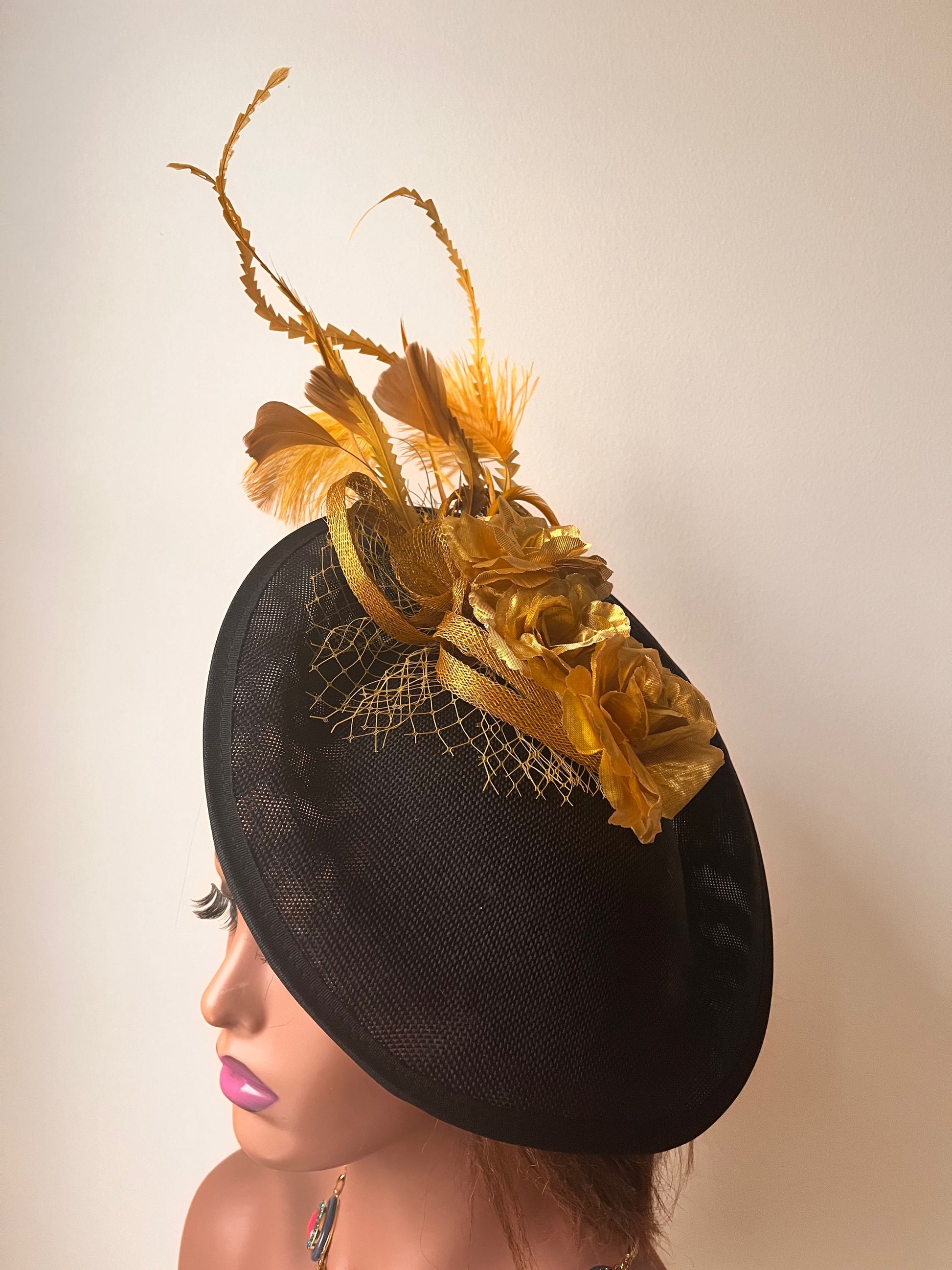 Black Gold Fascinator